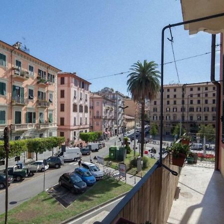 Glad Apartment La Spezia Luaran gambar