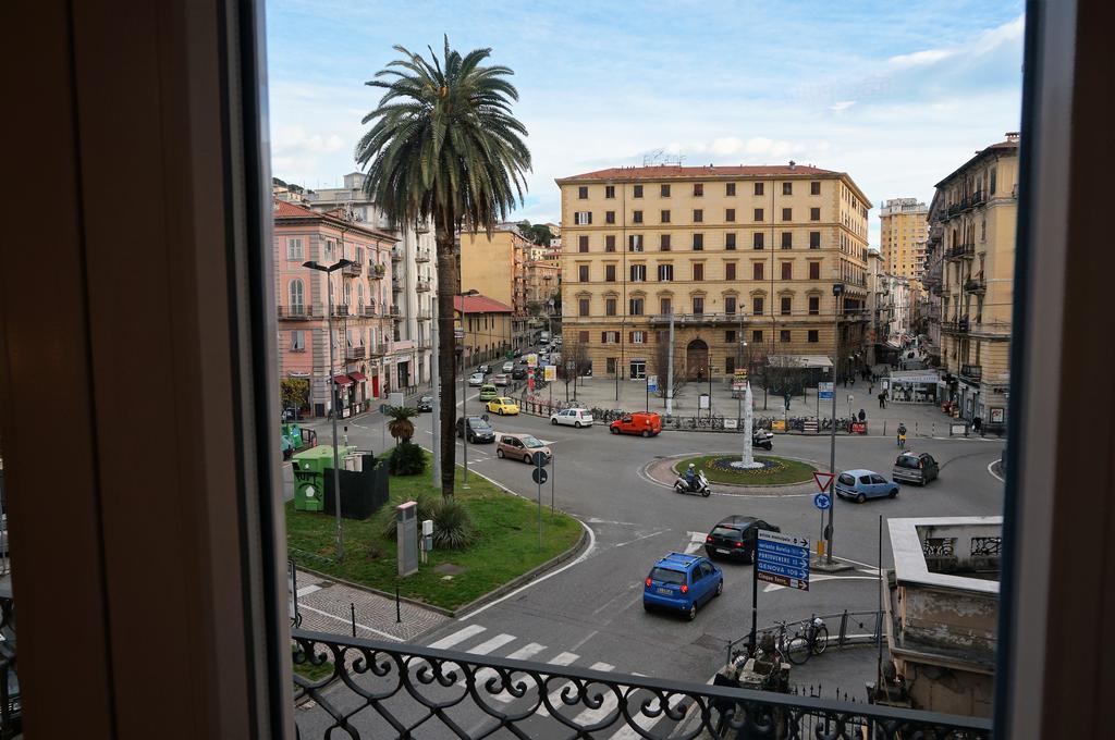 Glad Apartment La Spezia Luaran gambar